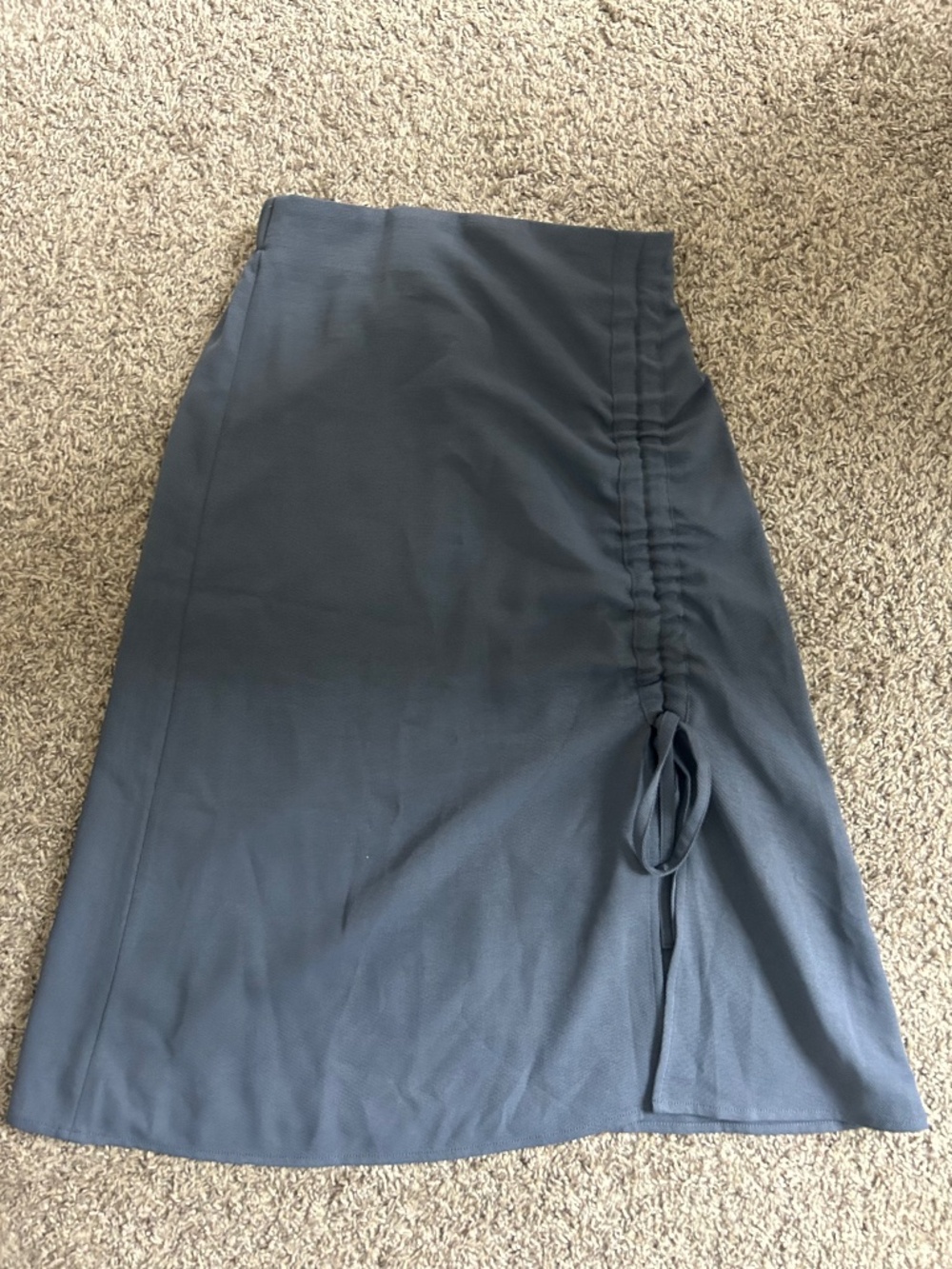 Oak and Fort midi skirt cinched and slit front